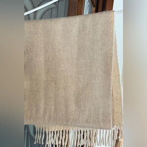 Brooks Brothers Unisex Cream Cashmere Scarf